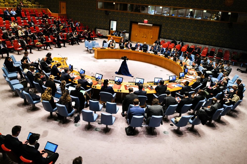 Conselho de Segurança da ONU se reúne para votar projeto de resolução dos EUA para trégua em Gaza