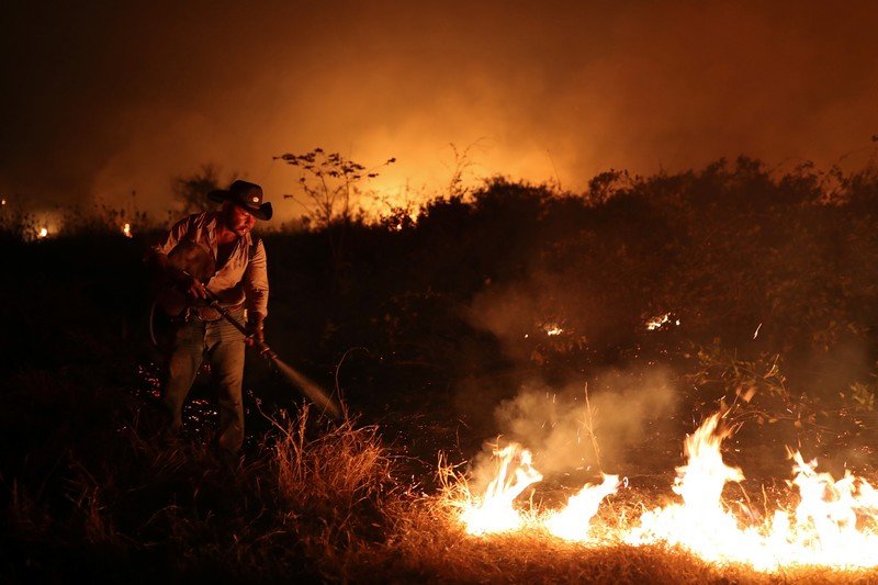 FAB envia avião cargueiro para ajudar no combate aos incêndios no Pantanal