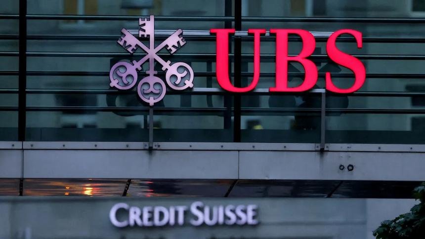 Fusão UBS e Credit Suisse ganha sinal verde (definitivo) na Suíça