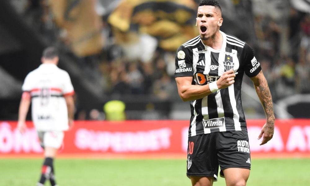 Atlético-MG derrota São Paulo por 2 a 1 e volta a vencer após três rodadas