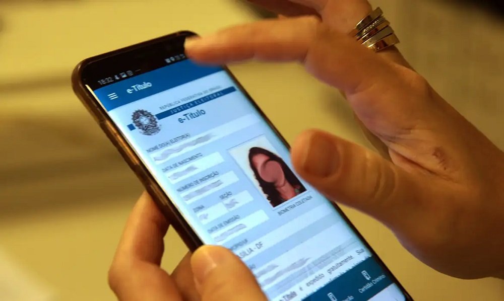 Cerca de 35% do eleitorado paulista já baixaram o e-Título no celular