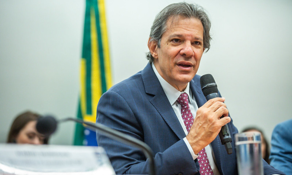 Lula autorizou medida para revisão legal em pente fino antes de orçamento, diz Haddad