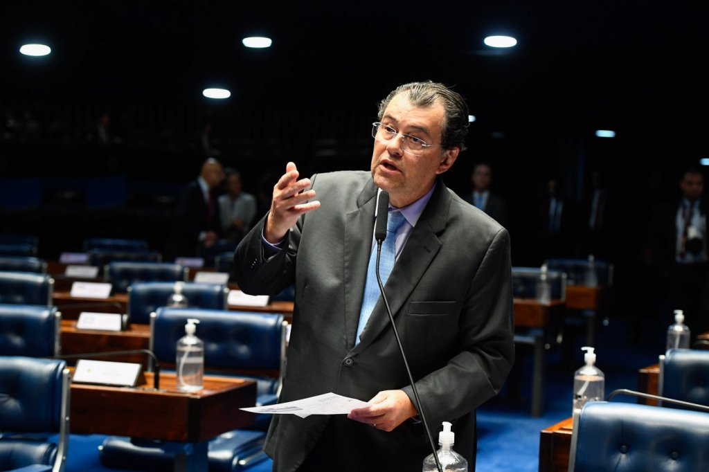 Senador Eduardo Braga é escolhido relator da reforma tributária no Senado