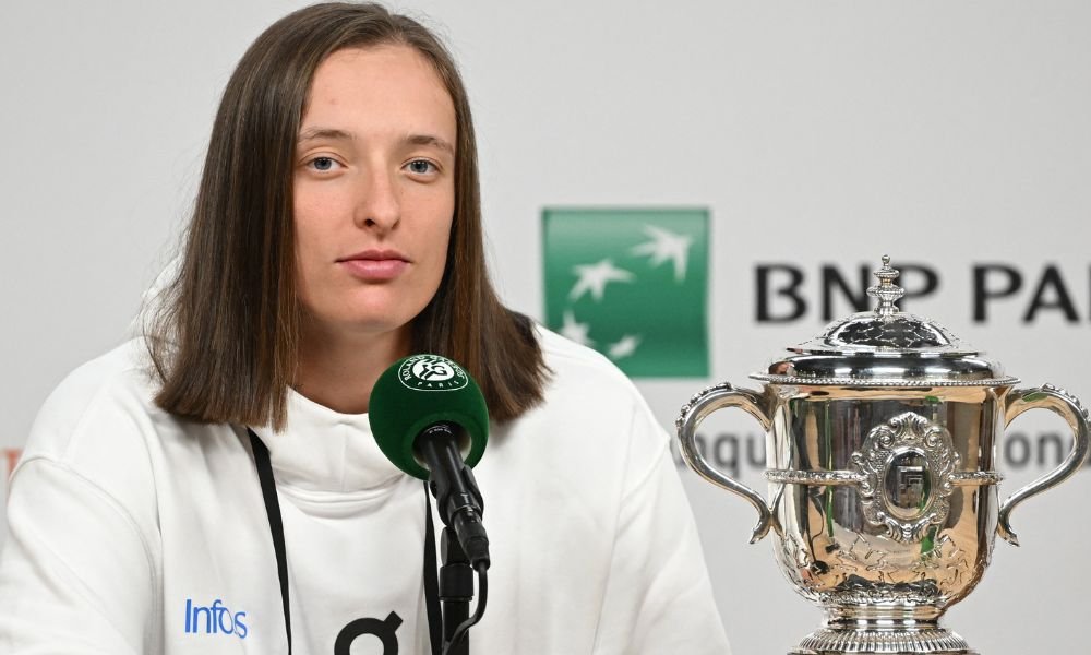 Iga Swiatek desiste do WTA 1000 em Pequim