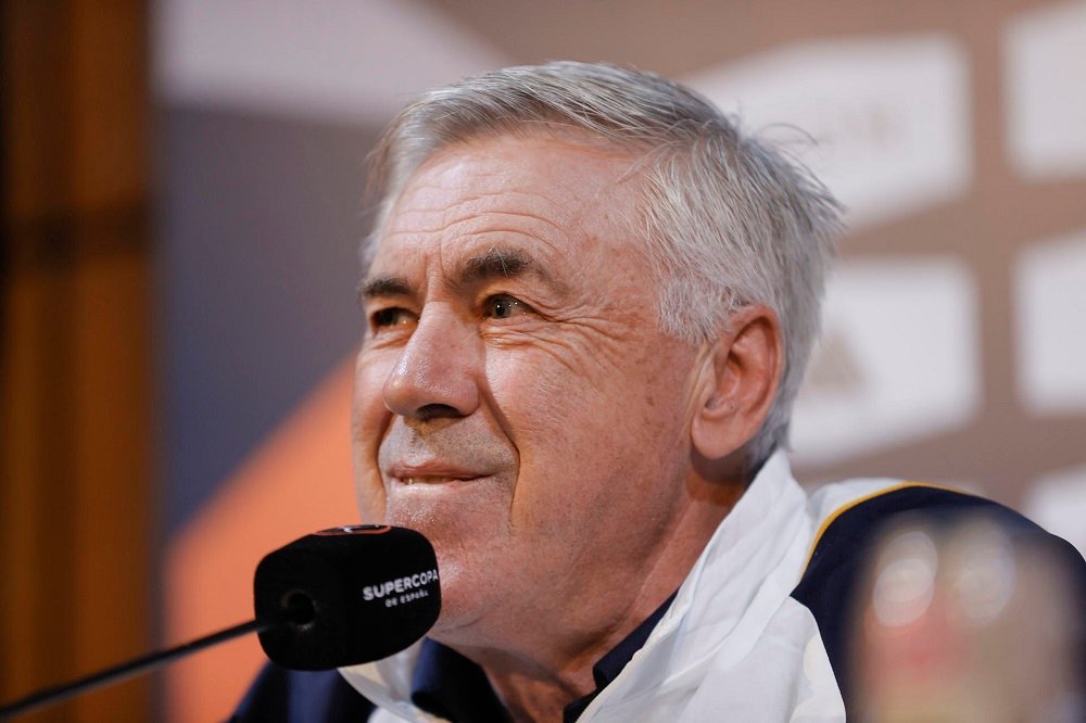 Ancelotti elogia desempenho do Botafogo após conquista da Libertadores