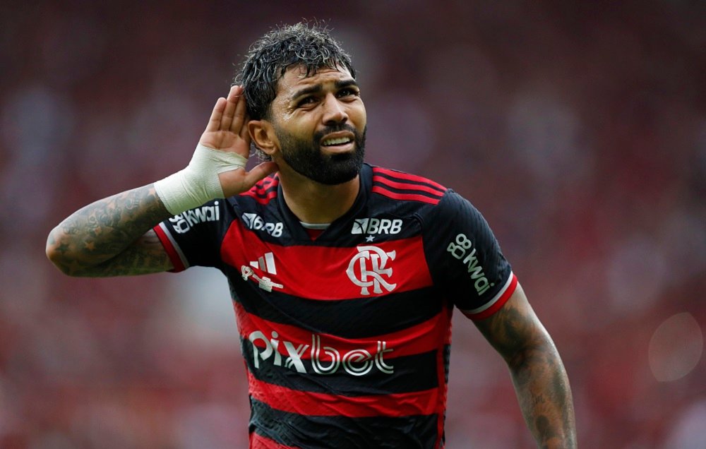 Gabigol posta foto com Rafaella Santos, apaga post e reacende rumores de reencontro